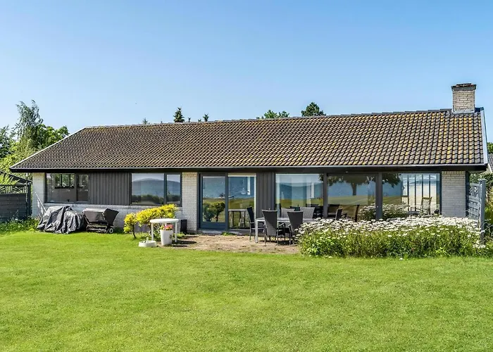 Feriehus 3 Bedroom Cozy In Frorup